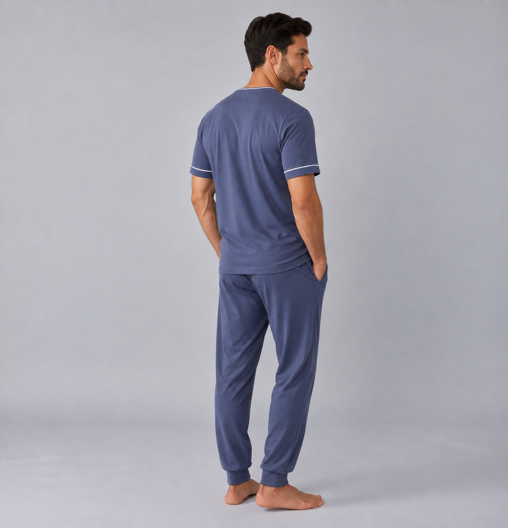 Pijama de camiseta y pantalón de bambú
